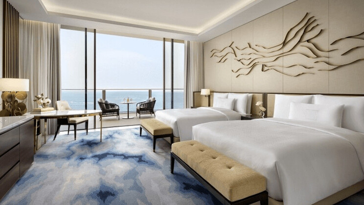 Seascape Queen / King